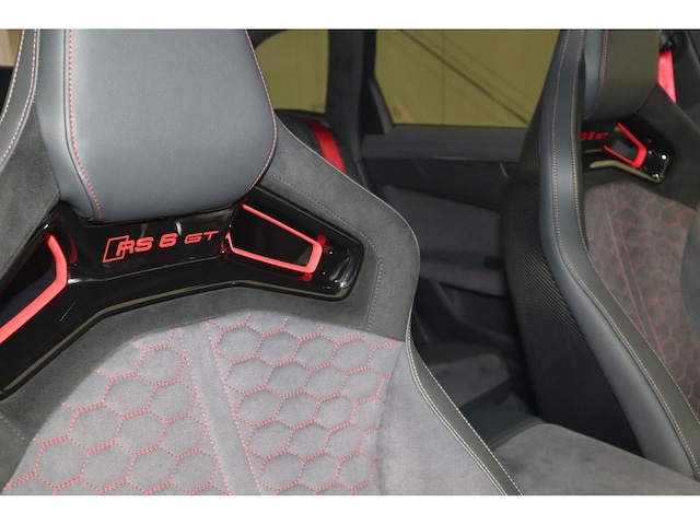 Audi A6 e-tron Avant Performance Quattro