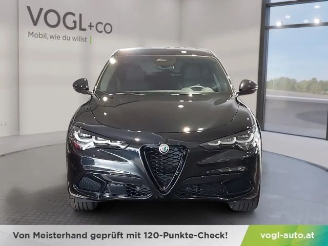 Alfa Romeo Stelvio AT8 Q4 Veloce