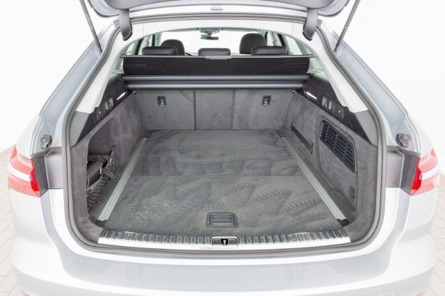 Audi A6 35 TDI Avant S-Tronic