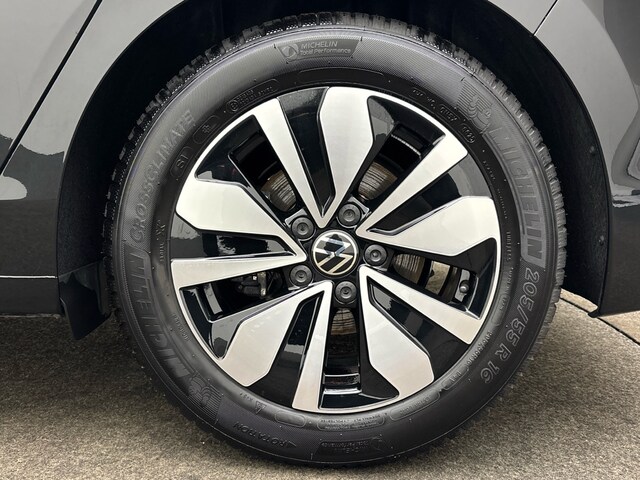 Volkswagen Golf 1.5 eTSI Golf VIII Life