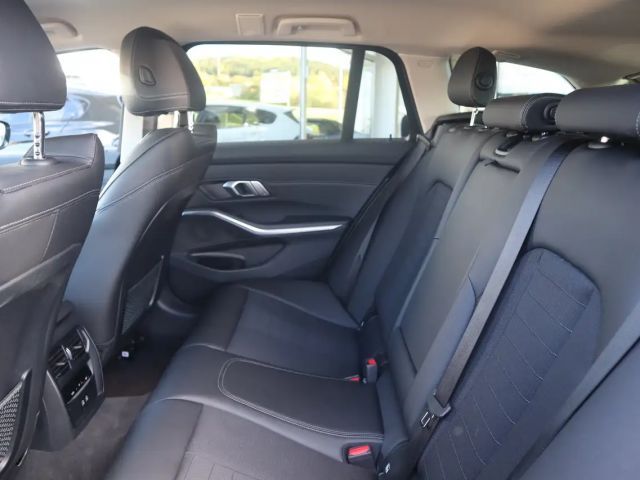 BMW 320 320i Sport Line Touring