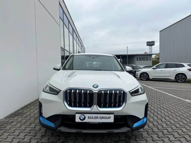 BMW iX1 xDrive