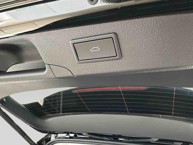 Skoda Superb 2.0 TDI Combi