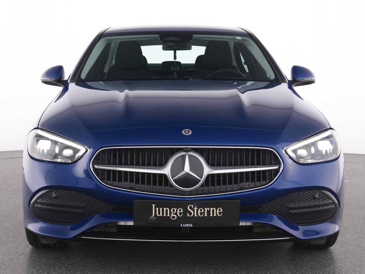 Mercedes-Benz C 180 AVANTGARDE Sedan