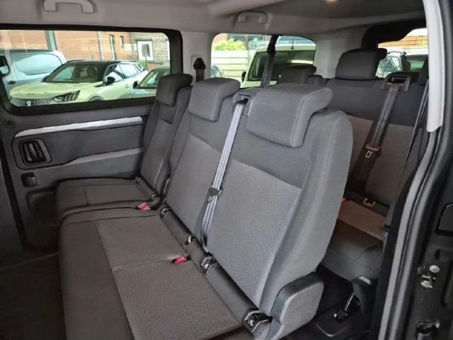 Citroën Spacetourer Plus