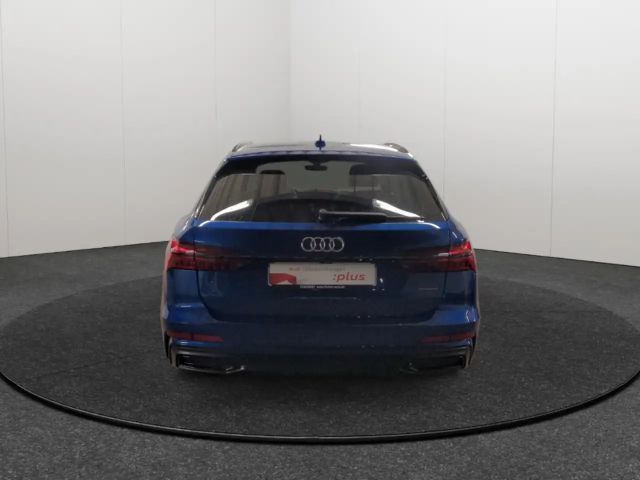 Audi A6 Avant Quattro S-Tronic