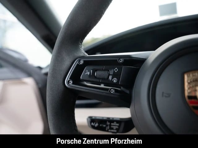 Porsche Taycan 4S Cross Turismo