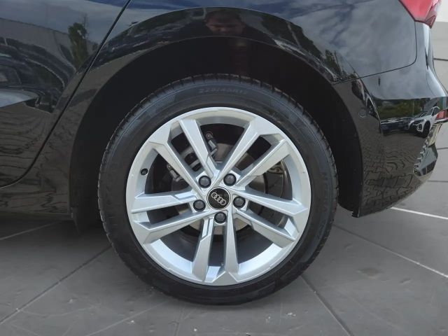 Audi A3 30 TDI Sedan