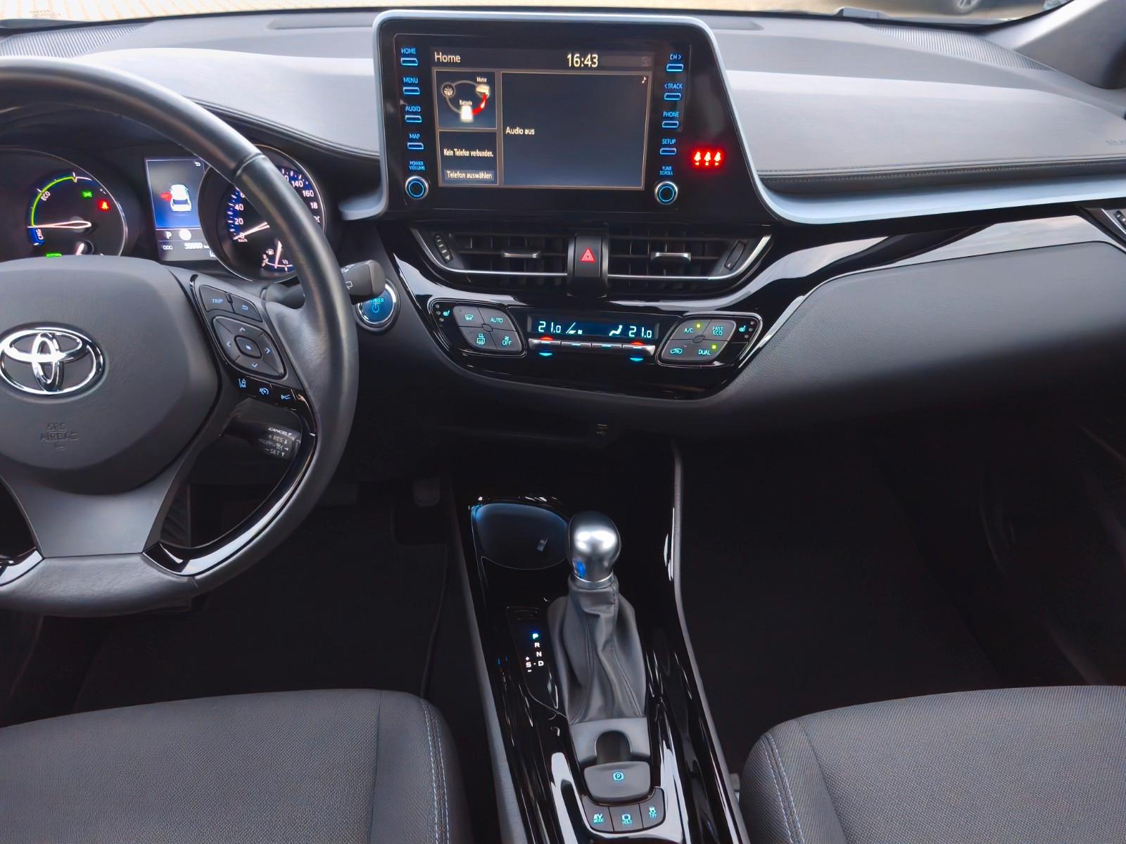 Toyota C-HR Hybride Team D