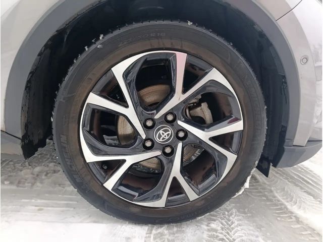 Toyota C-HR Hybride Team D