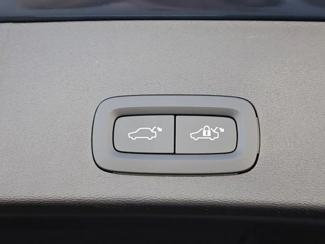 Volvo XC40 Dark Plus