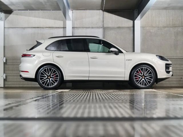 Porsche Cayenne E-Hybrid S