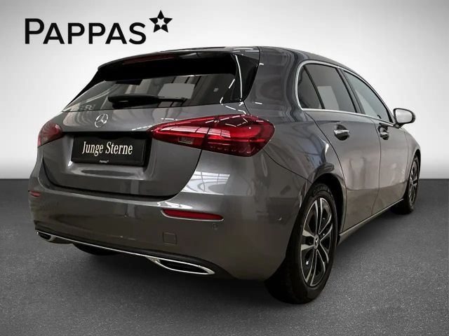 Mercedes-Benz A 180 Hatchback Progressive