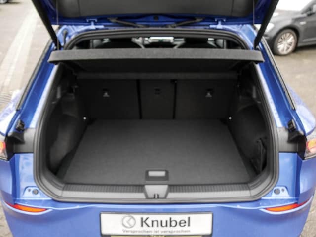 Volkswagen T-Roc 1.5 eTSI DSG IQ.Drive R-Line