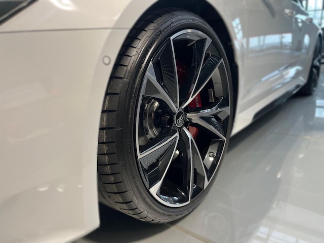 Audi RS6 Avant Quattro