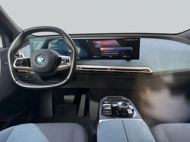 BMW iX xDrive40