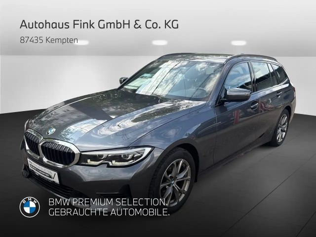 BMW 320 320d Sport Line xDrive