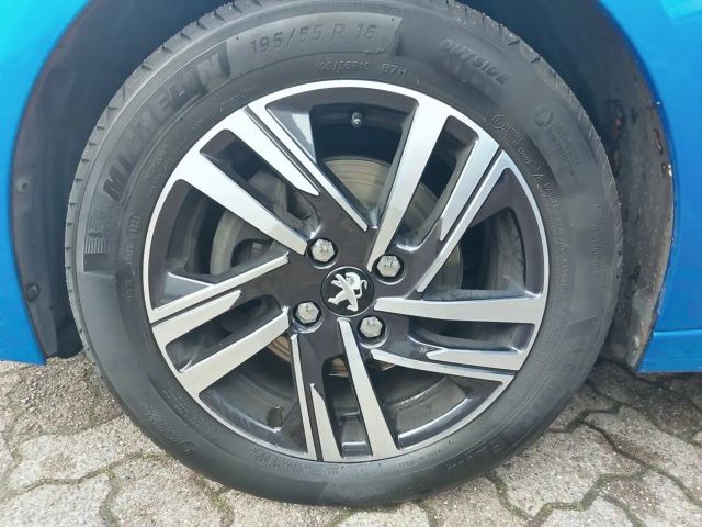 Peugeot 208 Allure Pack EAT8