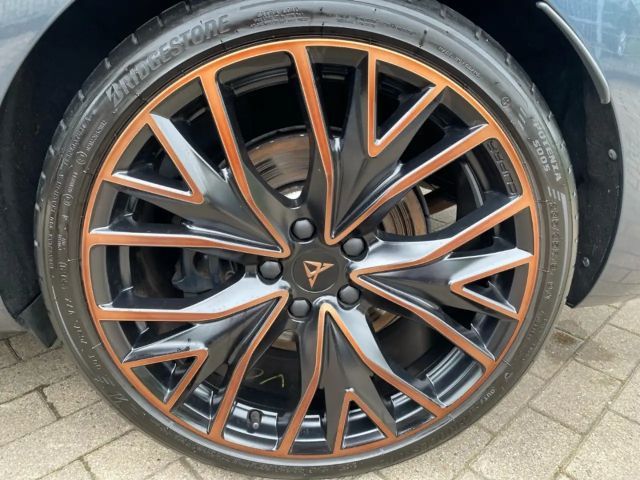 Cupra Leon 2.0 TSI 4Drive DSG ST VZ