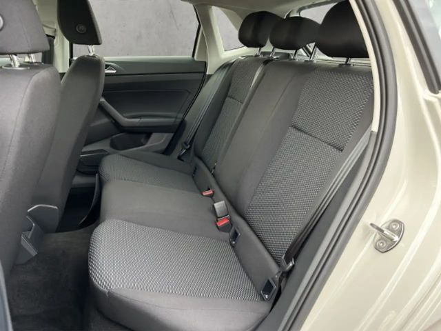 Volkswagen Polo VI 1.0 Basis/LED/PDC/Apple&Android