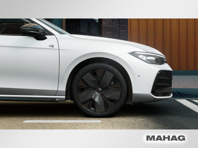 Volkswagen Passat 2.0 TDI IQ.Drive R-Line Variant