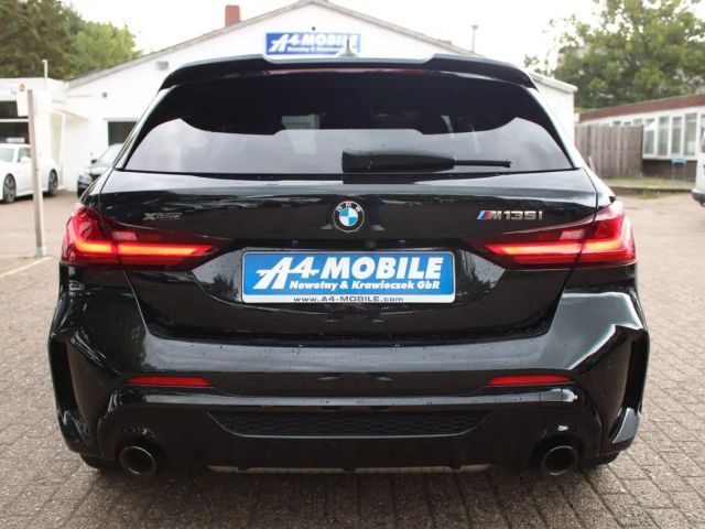 BMW 135 135i Sedan xDrive