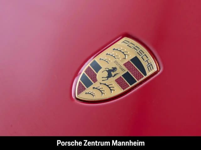 Porsche 992 4 Coupé GTS Targa