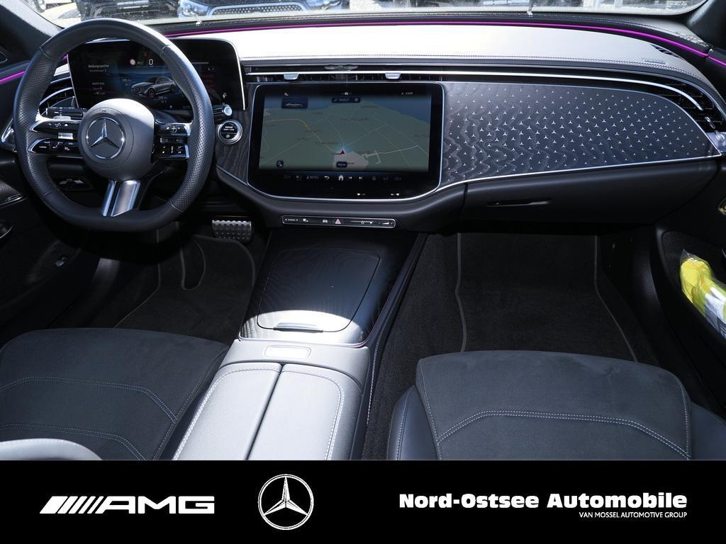 Mercedes-Benz E 200 AMG Line Sedan