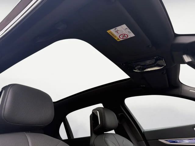 BMW 740 740d M-Sport Sedan xDrive