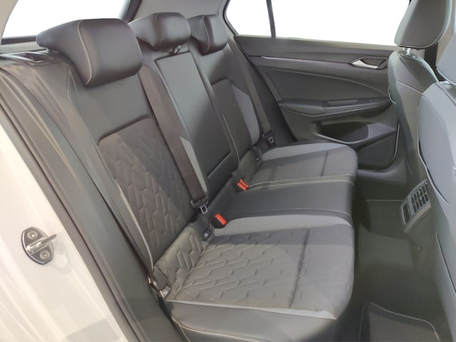 Volkswagen Golf 1.5 TSI Golf VIII