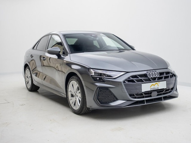 Audi A3 30 TFSI S-Line S-Tronic Sedan