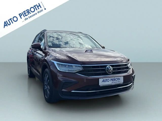 Volkswagen Tiguan 2.0 TDI DSG Life