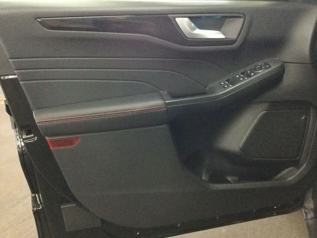 Ford Kuga EcoBoost ST Line