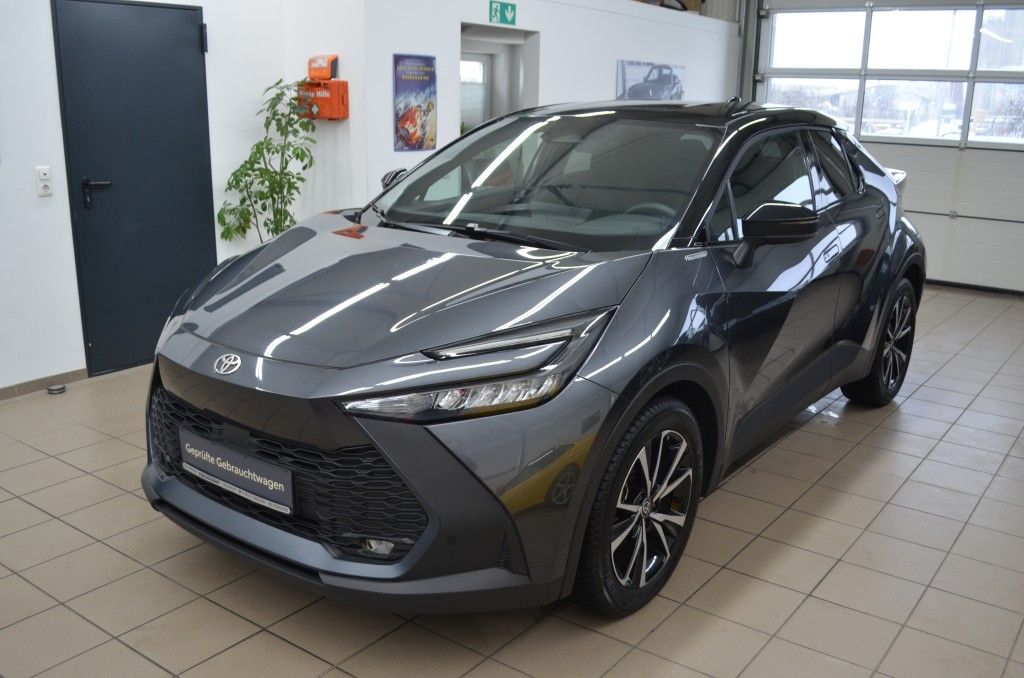 Toyota C-HR 5-deurs Team D