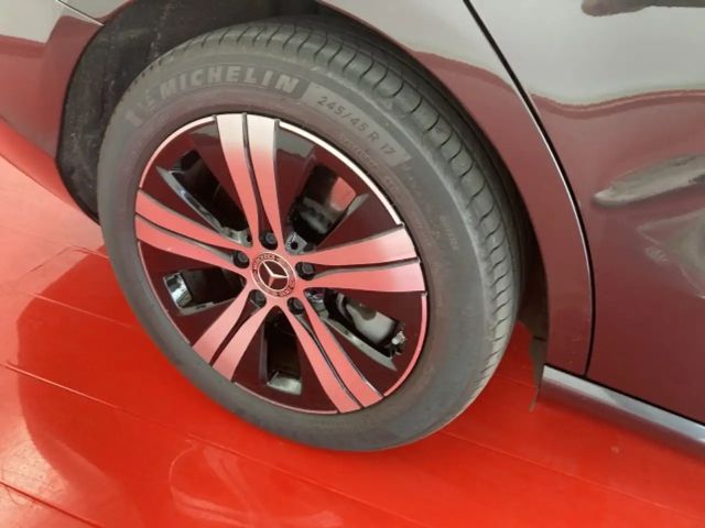 Mercedes-Benz C 300 AVANTGARDE Estate