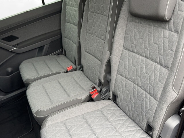 Volkswagen Touran MOVE 1,5 l TSI DSG AHK / REARVIEW / NAVI / IQ.DRIVE