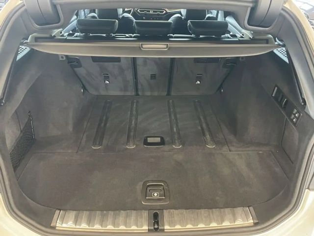 BMW 320 320d M-Sport Touring xDrive