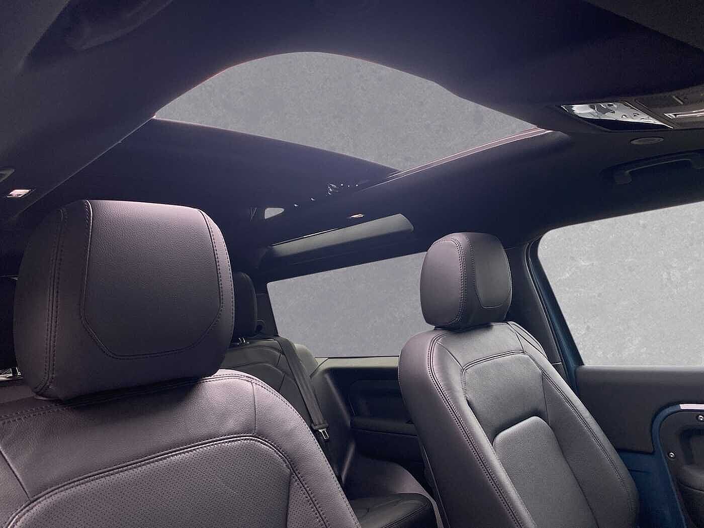 Land Rover Defender 90 SE