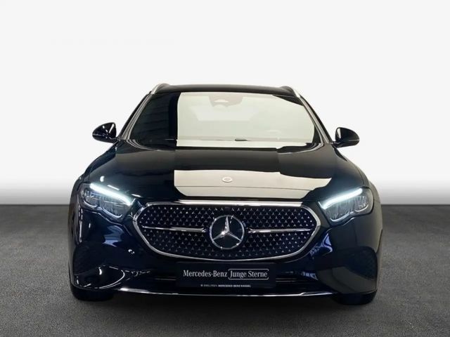 Mercedes-Benz E 200 E-Klasse