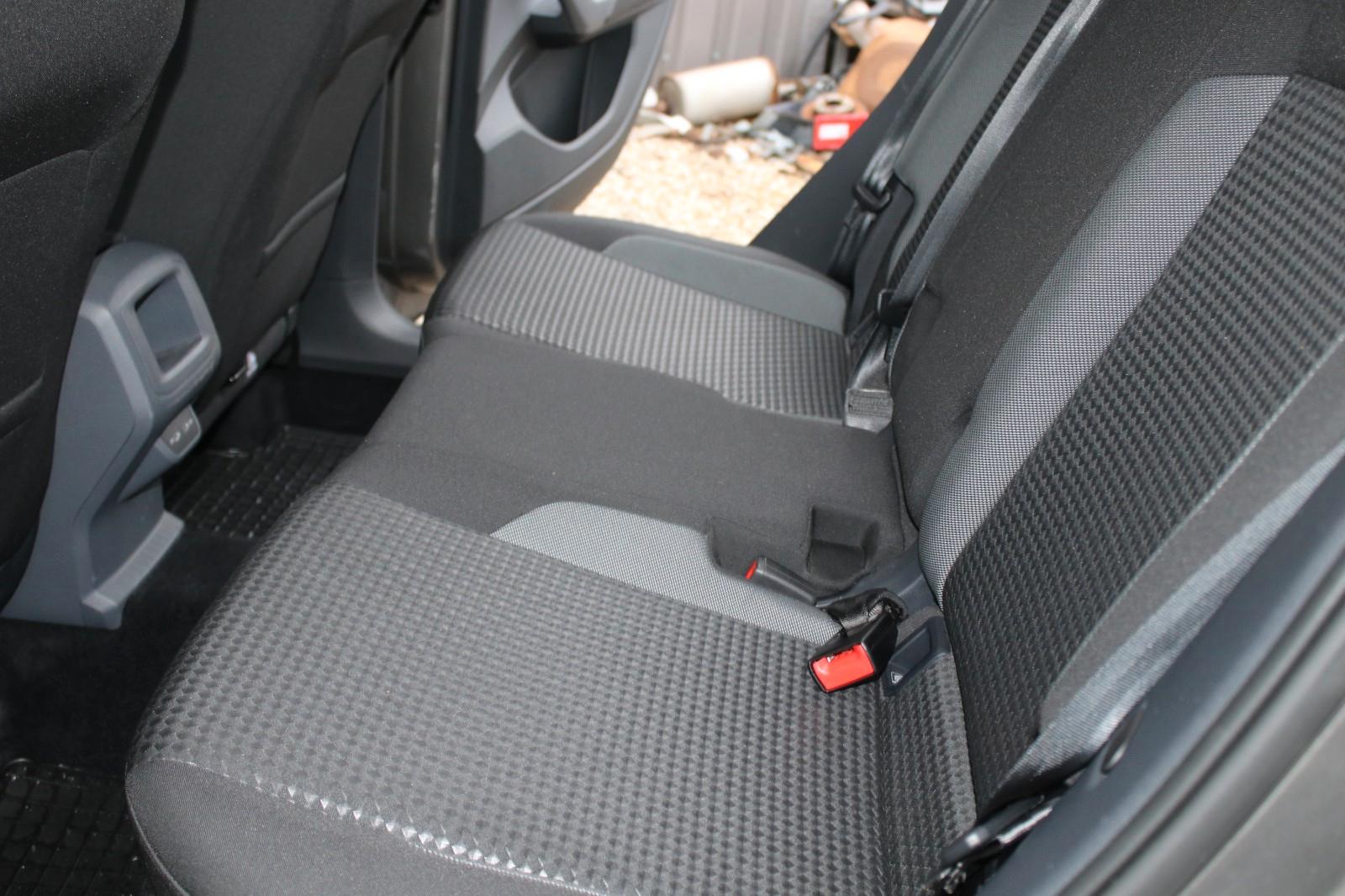 Volkswagen T-Cross Active Navi LED PDC Sitzh. 54TKm