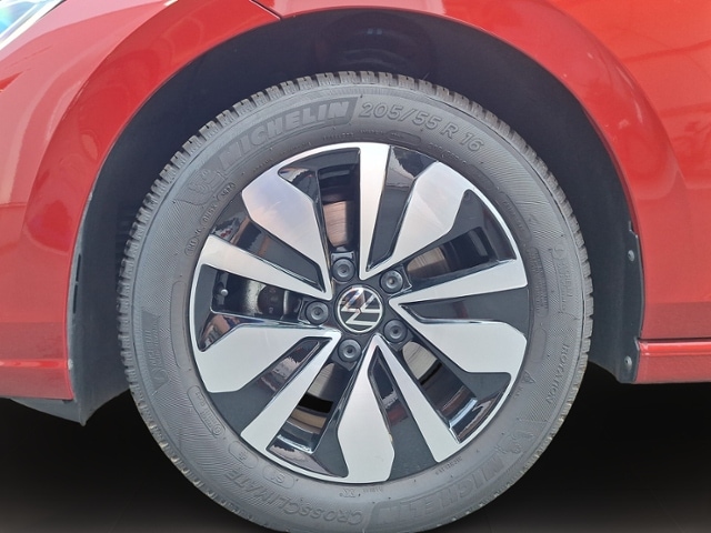 Volkswagen Golf 1.5 TSI Golf VIII