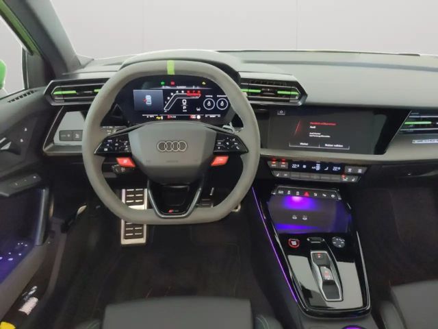 Audi RS3 Quattro S-Tronic Sedan