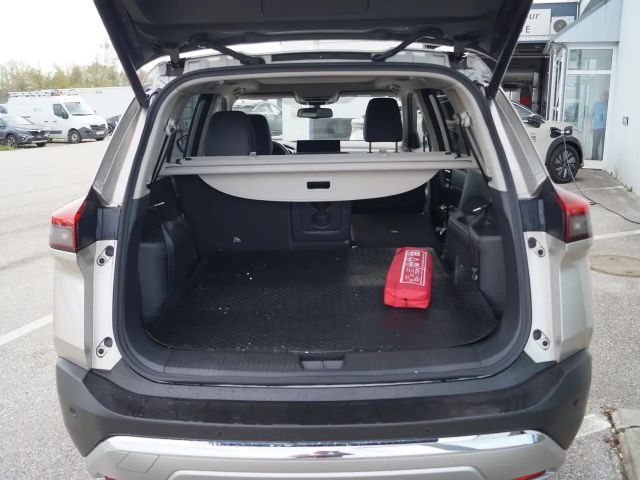 Nissan X-trail AWD Tekna