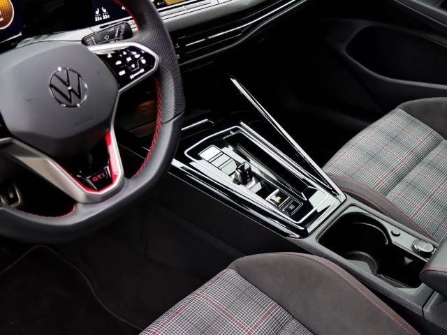 Volkswagen Golf 2.0 TSI DSG GTI