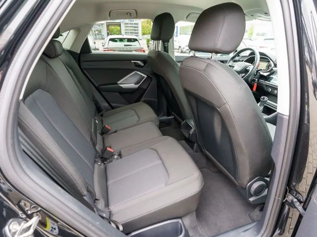 Audi Q3 40 TFSI Quattro S-Tronic