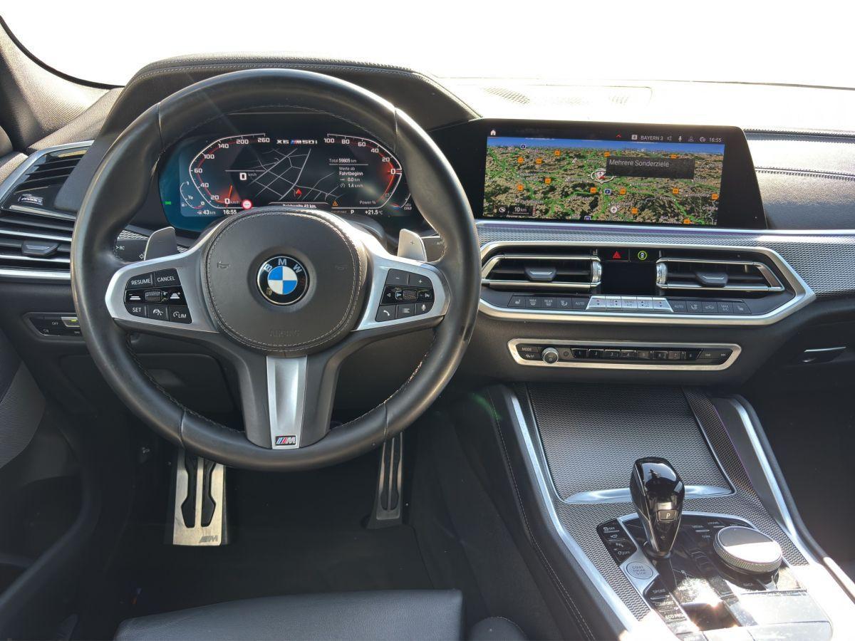 BMW X6 M50i