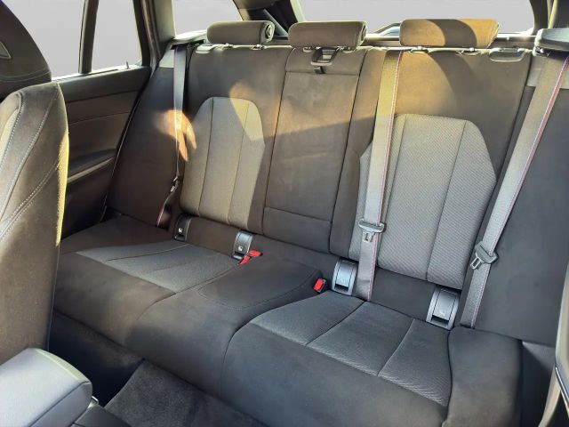 BMW 320 320i M-Sport Touring