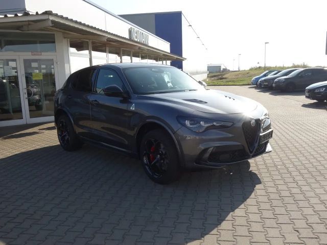 Alfa Romeo Stelvio Quadrifoglio