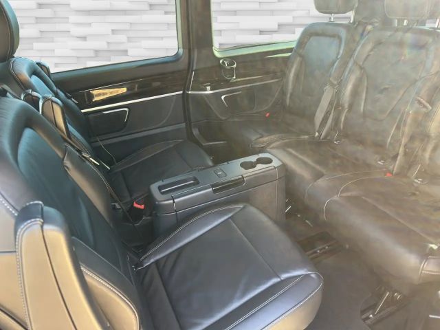 Mercedes-Benz V 300 4MATIC AVANTGARDE V 300 d