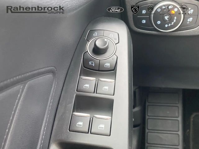 Ford Focus EcoBoost ST Line Wagon